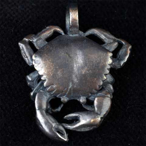 BBP73BR | Tiny Bronze Crab Pendant - 00