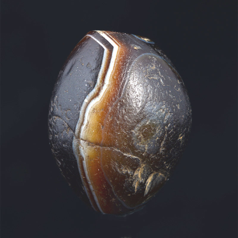BC2359 | Ancient Chung Dzi Bead Agate with One Eye – 01