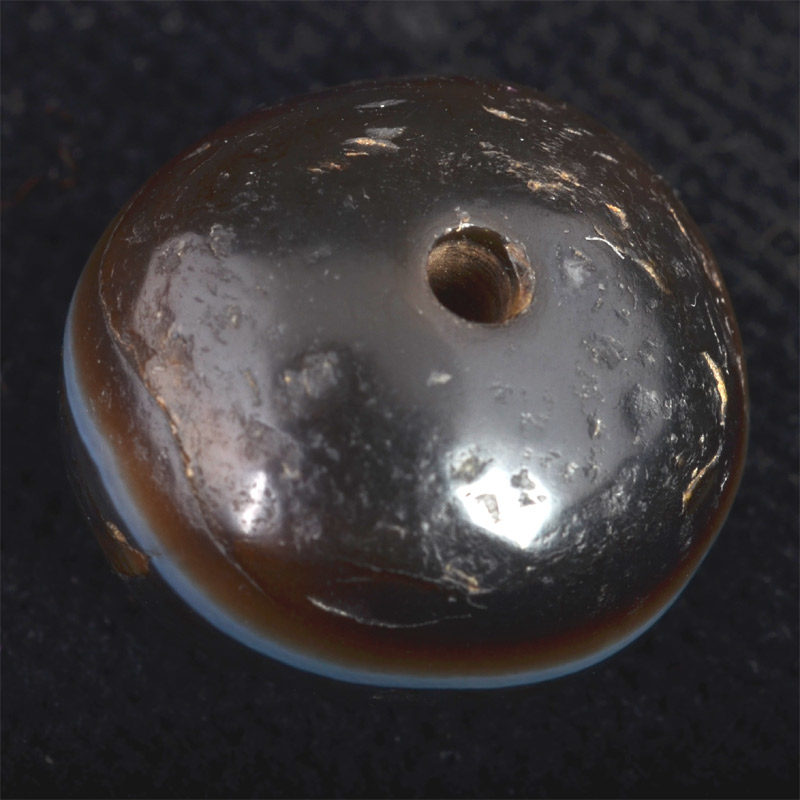 BC2815 | Ancient Natural Agate Bhaisajyaguru Dzi Bead – 04
