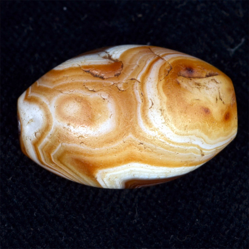 BC2848 | Natural Agate Three Eye Chung Dzi Bead – 03