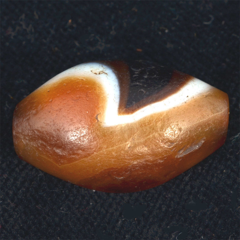 BC2849 | Ancient One Eyed Natural Agate Chung Dzi Bead – 03