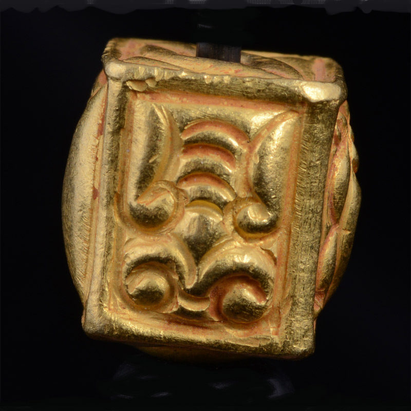 BC3260 | Pyu Gold Bead Reproduction, Box style w/Repousse Style #3 – 01