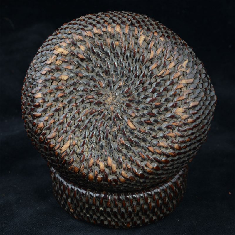 AA1121 | Antique Dong Basket – 01