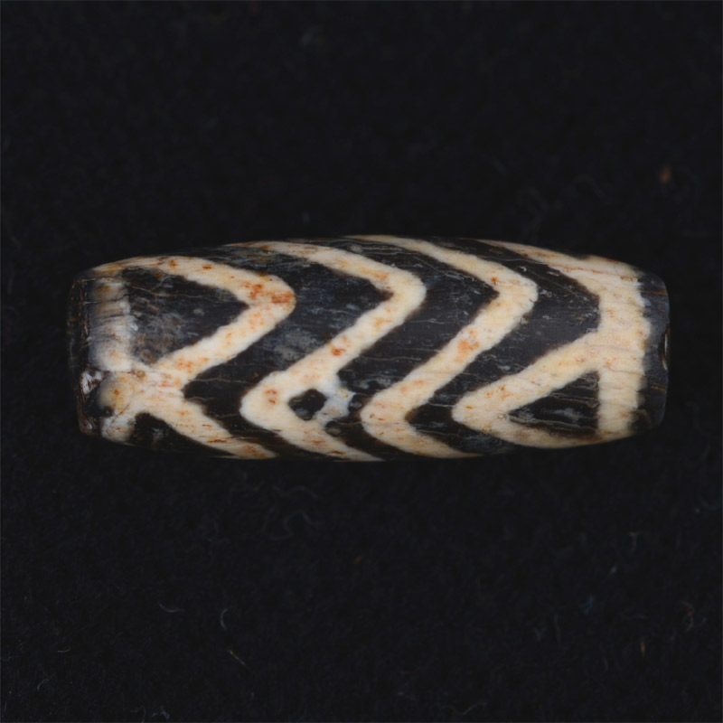 BC3284 | Early Four Stripe Pyu Tircul Chevron Bead - 00