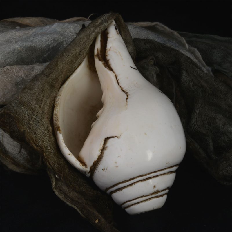 AA1129 | Antique Mongolian Sankha – 01