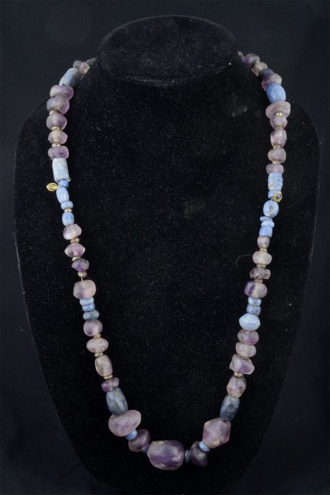 BC3434 | Amethyst & Sodalite Necklace from Peru - 01 | BC3434 | Amethyst & Sodalite Necklace from Peru - 01