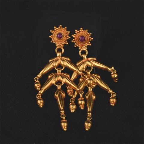IG2104 | Indian Gold Earrings w/Rubies - 00