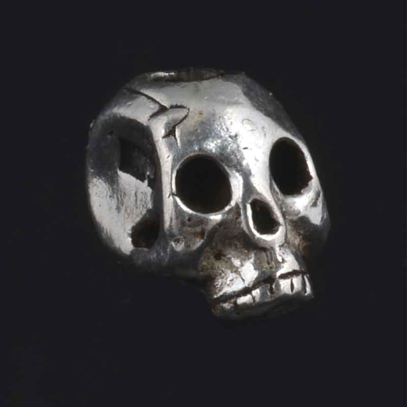 Sterling silver skull bead