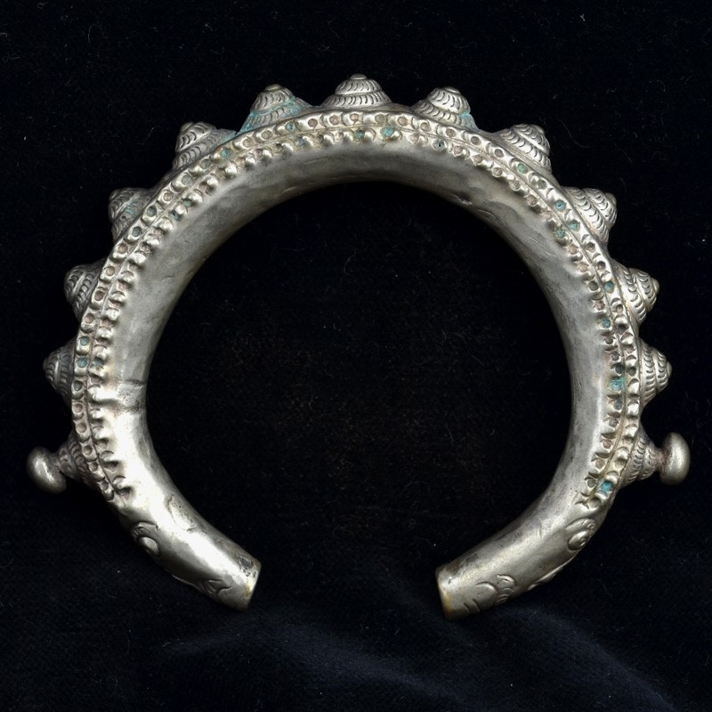 Collection A pair old Chinese Miao silver dragon cuff Bangle bracelet 