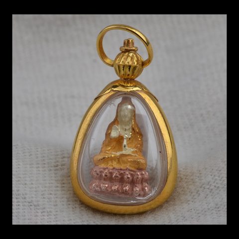 AMG1024 | Thai Kuan Yin Amulet in a 23k Gold Case