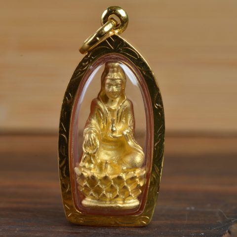 AMG1046 | Thai Kwan Yin Deity Amulet in 22K Gold Case - 00
