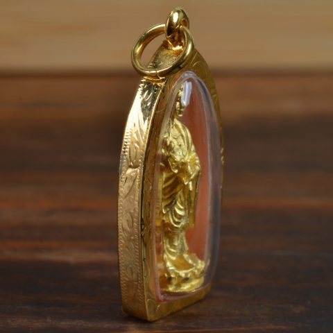 AMG1047 | Thai Kwan Yin Amulet in 23K Gold Case - 02