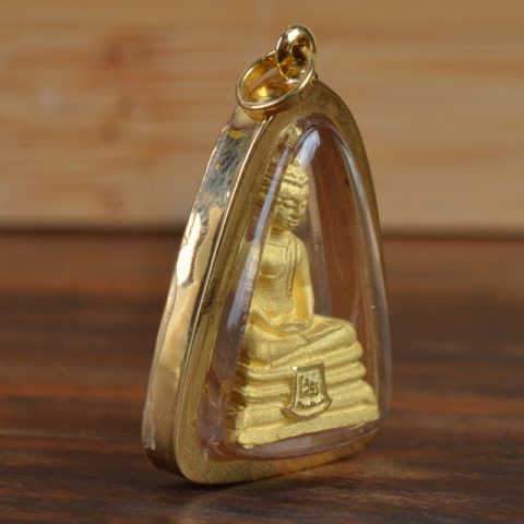 AMG1051 | Thai Buddha Amulet in a 23k Gold Case - 02