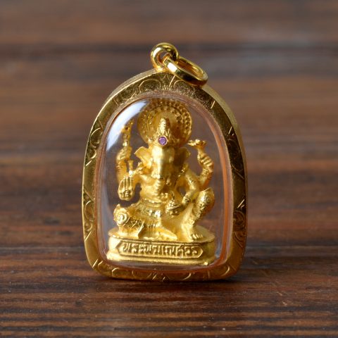 AMG1052 | Ganesh Deity Amulet in vermeil set in 23K Gold Case - 03