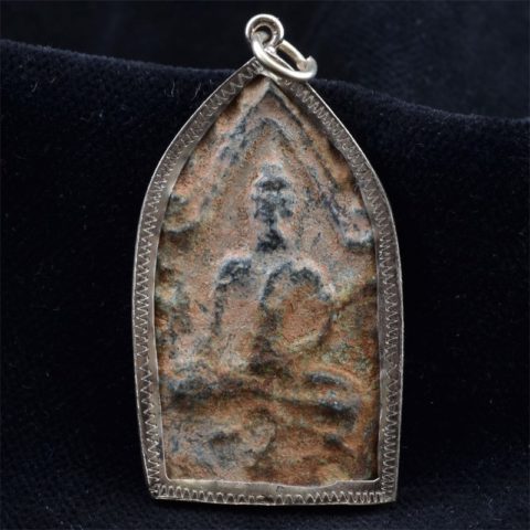 AP15 | Large Khun Pan Amulet