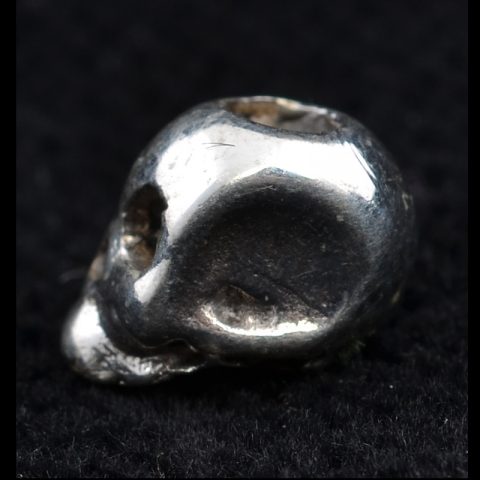 BB80 | Very Small Sterling Skull Bead by Robert Burkett - 01 | BB80 | Very Small Sterling Skull Bead by Robert Burkett - 01