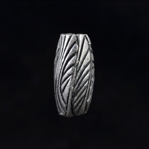 BB9024 | Sterling Silver Abstract Feather Bead by Bob Burkett - 00 | BB9024 | Sterling Silver Abstract Feather Bead by Bob Burkett - 00