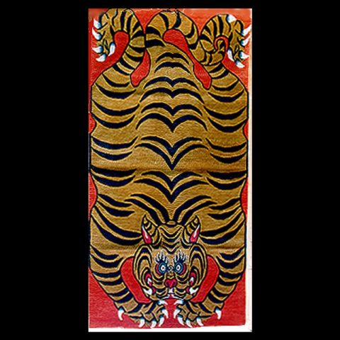 CT044 | Brown on Red Tiger Carpet