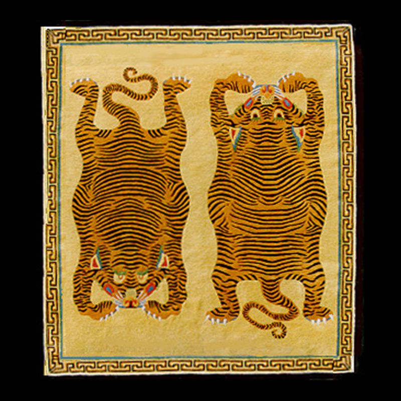 CT115GB | Yin-Yang Tigers Carpet with Key Border