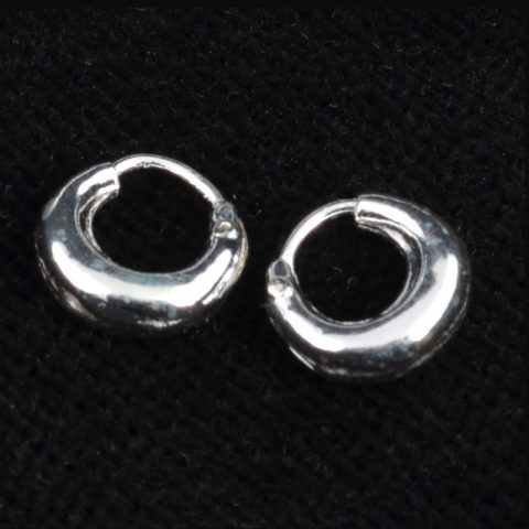 EAR19 | Tiny Sterling Hoop Earrings | EAR19 | Tiny Sterling Hoop Earrings