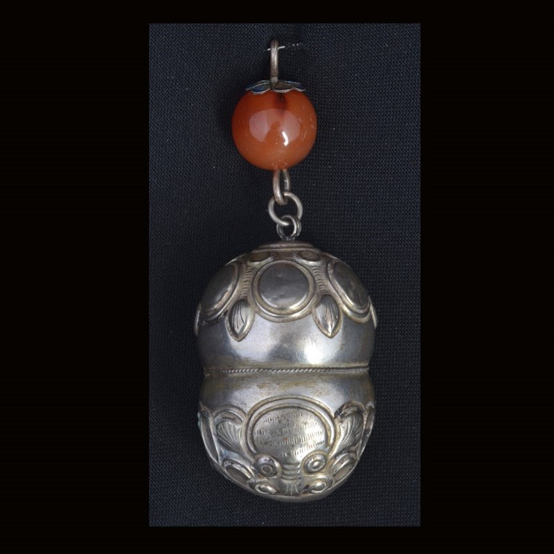 ECS107 | Minority Chinese Silver Tiger Bell with Carnelian Bead - 00 | ECS107 | Minority Chinese Silver Tiger Bell with Carnelian Bead - 00