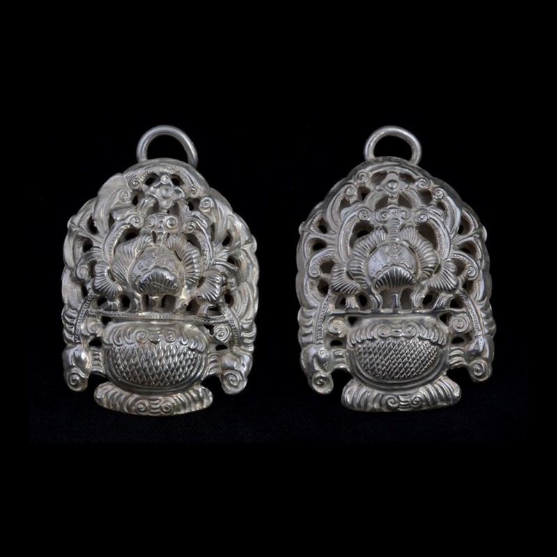 ECS134 | Set of Two Minority Chinese Silver Flower Basket Hooks - 00 | ECS134 | Set of Two Minority Chinese Silver Flower Basket Hooks - 00