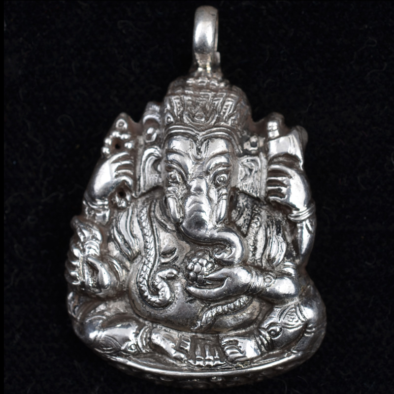 SP142 | Sterling Silver Large Ganesh Pendant | SP142 | Sterling Silver Large Ganesh Pendant
